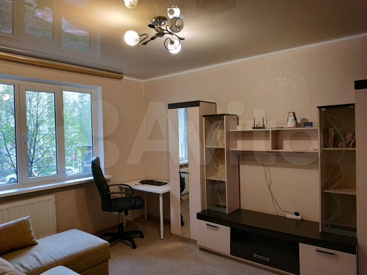 2-к. квартира, 55 м², 2/9 эт.