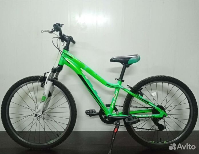 Fuji Dynamite 24