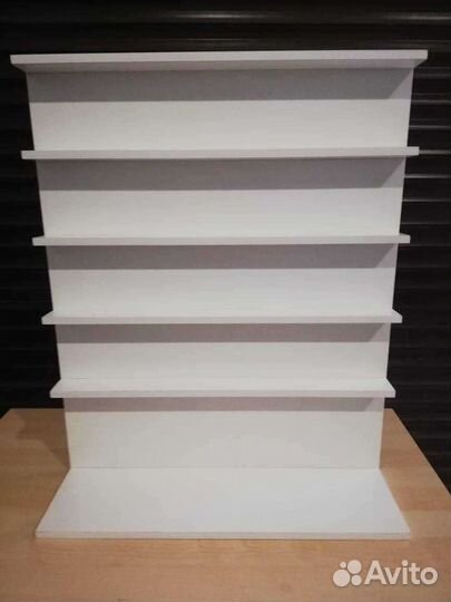 Стеллаж полка для палитры лаков или шампунек