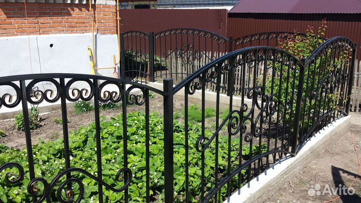 Арка садовая, палисадник