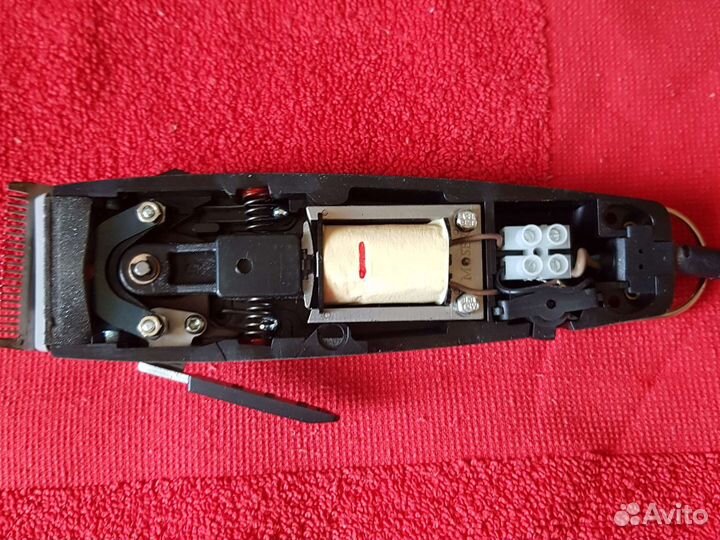 На запчасти.Машинка для стрижки животных Moser Rex