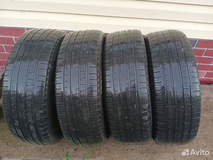 Pirelli Scorpion A/T 215/60 R17