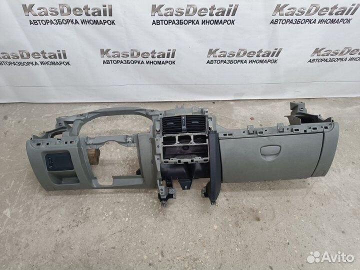 Торпедо Renault Clio хэтчбек (комби) K4JB 711 2002