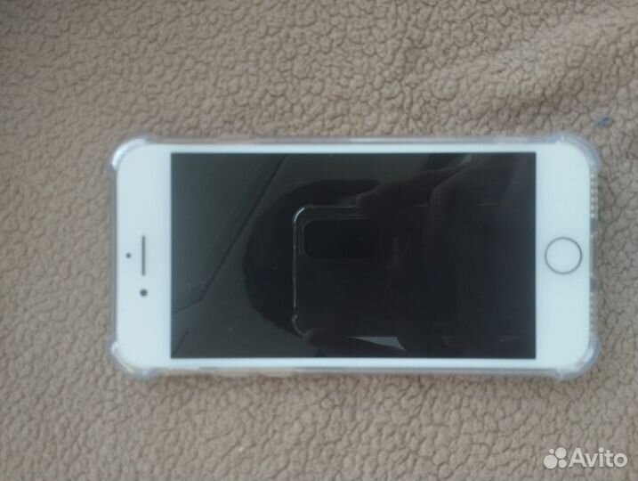 iPhone 8, 64 ГБ