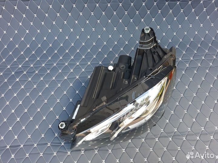 Фара левая Мерседес W213 Дорест