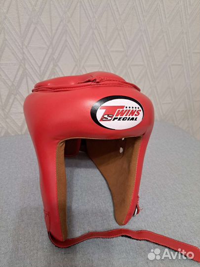 Боксерские перчатки, шлем, лапы