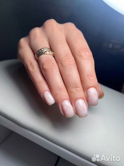 Мастер маникюра