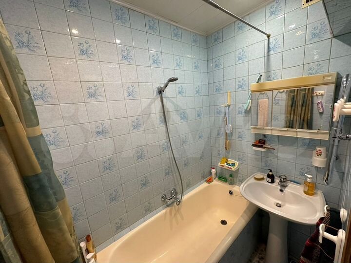 Комната 18 м² в 3-к., 2/6 эт.