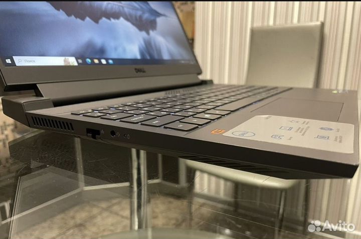 Почти новый 12 ядерный игровой ноутбук Dell