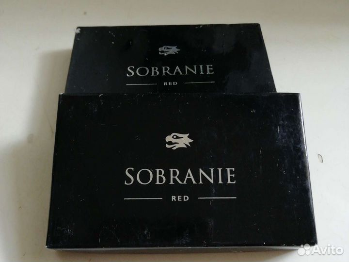 Зажим для купюр, собрание