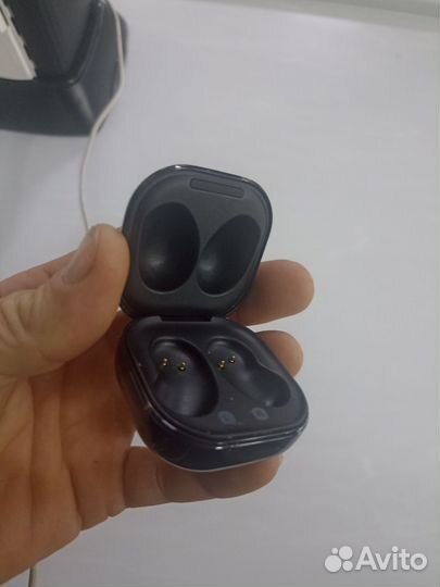 Кейс для наушников самсунг