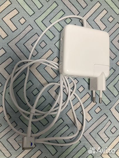 Зарядки для MacBook MagSafe 2 (45w, 60w, 85w)