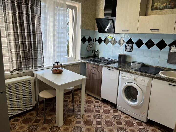 3-к. квартира, 72 м², 5/5 эт.