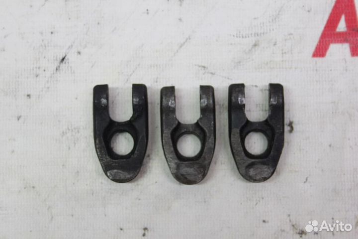 Кронштейн форсунки для Renault Megane 2 2002-2009г