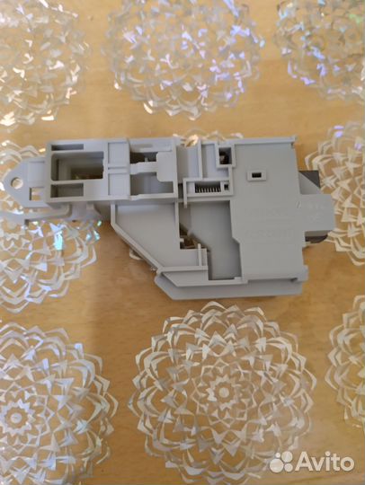 Замок люка (убл) стиральной машины