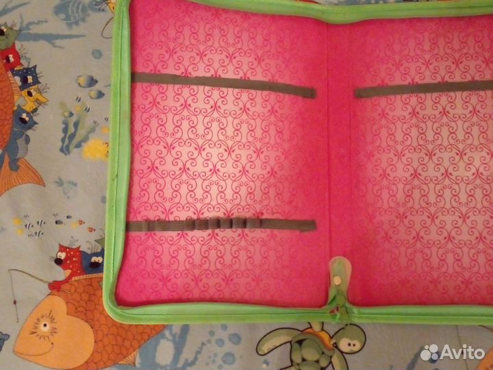 Продаю папку для рисования 