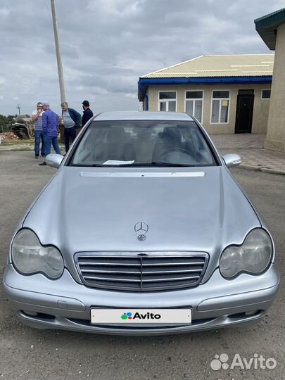 Mercedes-Benz C-класс 2.0 AT, 2002, битый, 290 000 км
