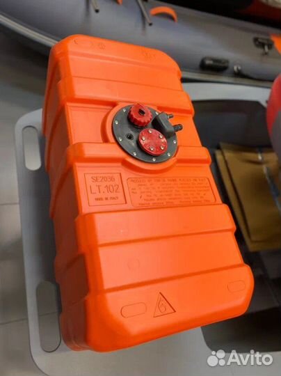 Бак топливный стационарный 102 л