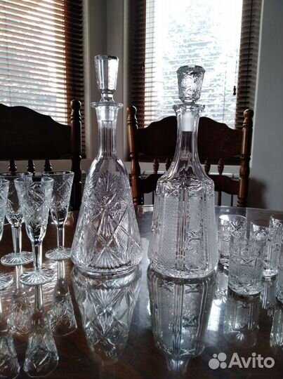 Графин и рюмки хрусталь
