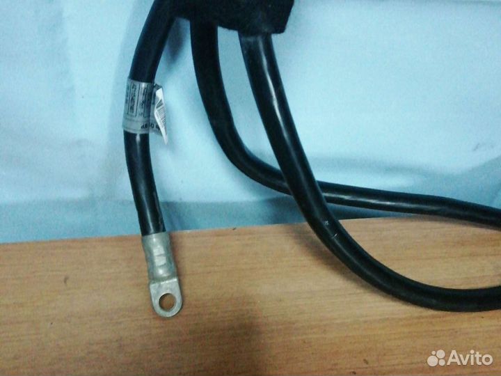 Клема плюсовая на Mercedes w211