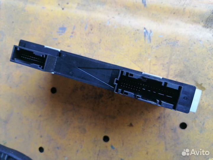 Блок комфорта на BMW X3 F25 2010-2017