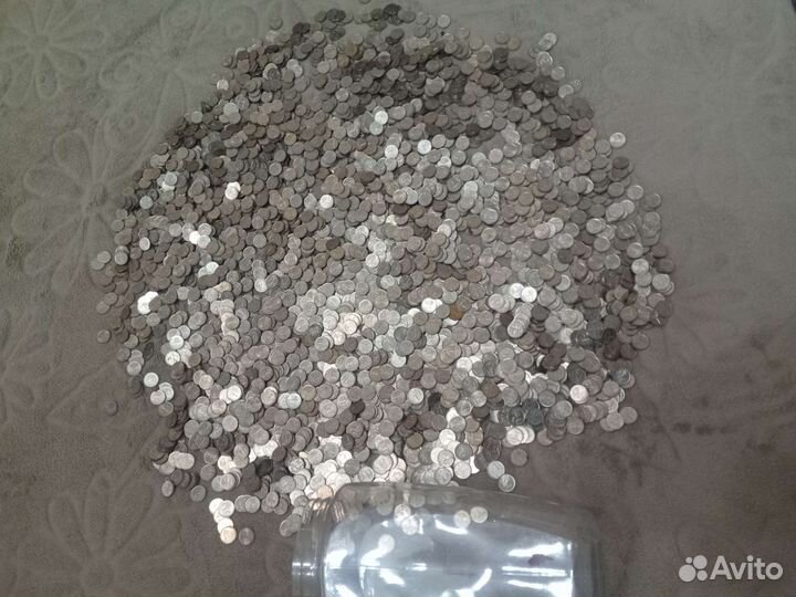 6,8 килограмм одно-копеечных монет