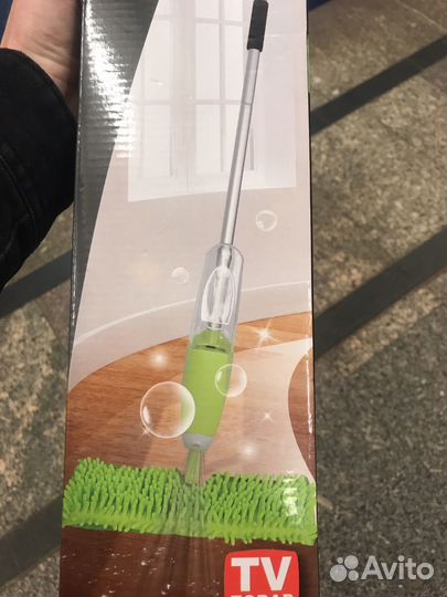 Новая швабра с распылителем