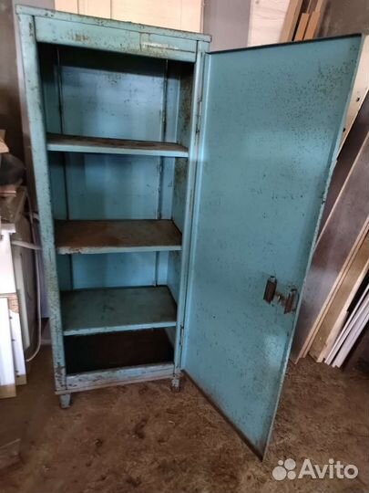 Шкаф металлический для инструментов бу
