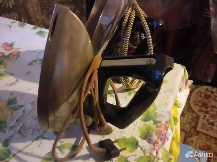 Утюг СССР 1954 г. выпуска