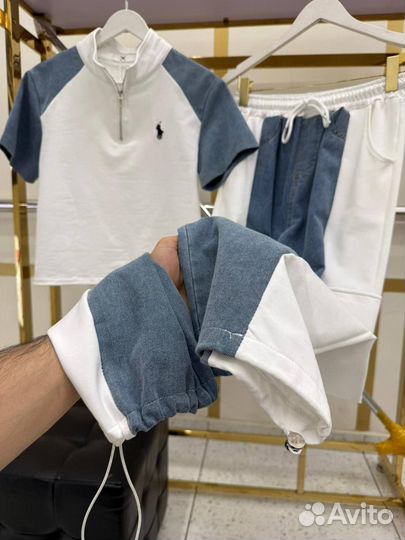 Спортивный костюм женский