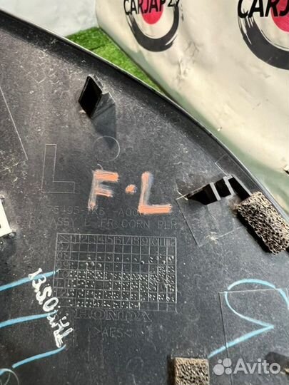 Уголок крыла левый Honda Fit Shuttle GG8 L15A 2013