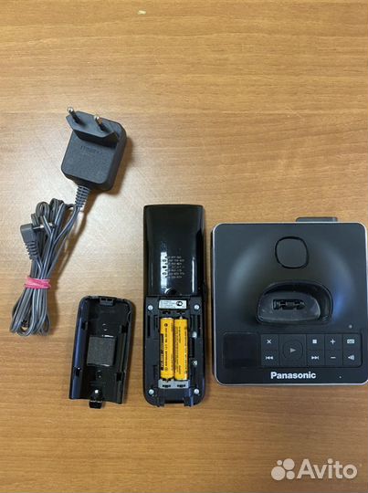 Б/У Радиотелефон Panasonic KX-TG8561RUB