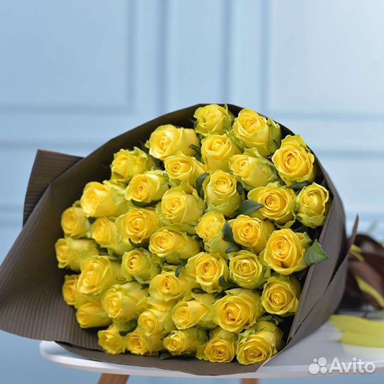 Акция Розы оранжевые и желтые Яркий букет цветов