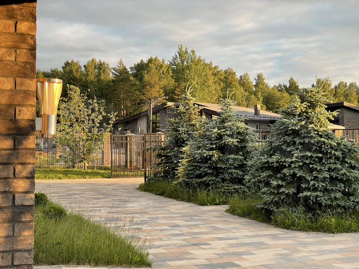 Дом 252 м² на участке 13,8 сот.