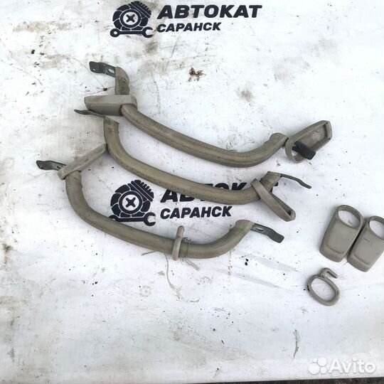 Ручки потолочные Mitsubishi Lancer C63A