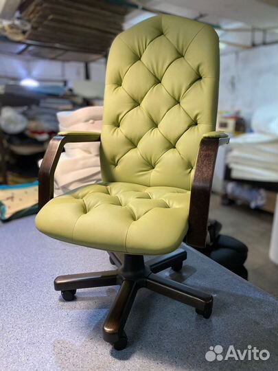 Компьютерное кресло