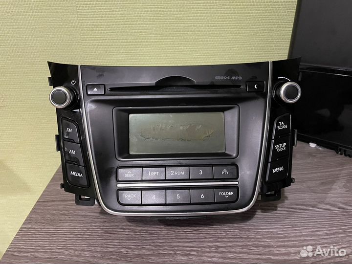 Штатная магнитола i30