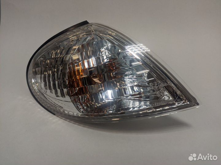 Поворотник Nissan Almera N16