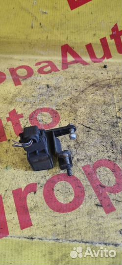 Датчик дорожного просвета Mercedes-Benz E-Class