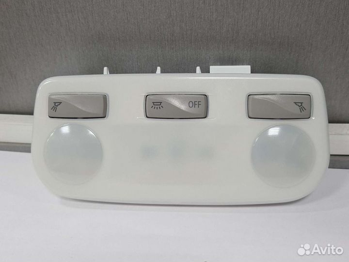 Плафон салона Renault Fluence