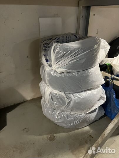 Hankook Winter I'Pike 245/45 R18 96T
