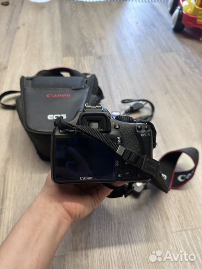 Фотоаппарат Canon eos 550d