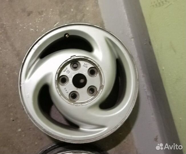 Диски литые R15 5х114.3 оригинал