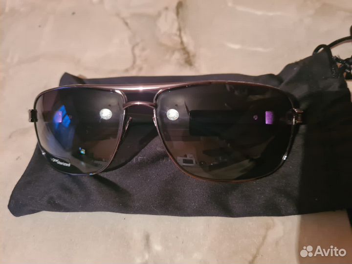 Солнцезащитные очки