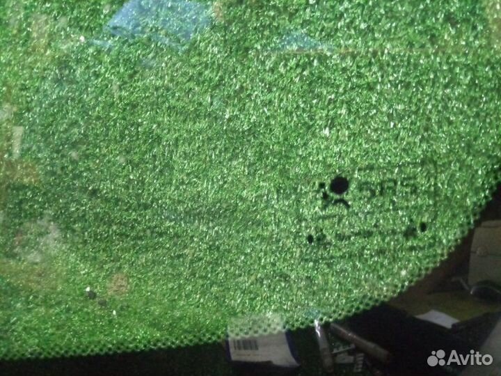 Стекло лобовое переднее Volvo V70 S60 Xc70