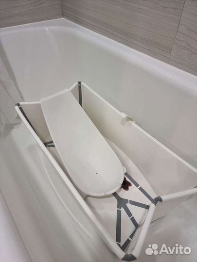 Детская складная ванночка stokke с горкой б/у