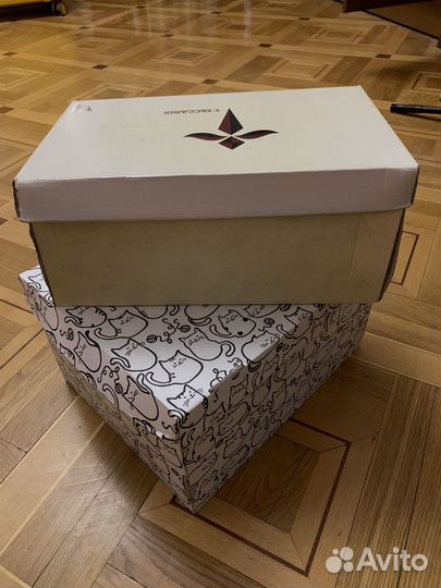 Коробки с гипсовым кашпо