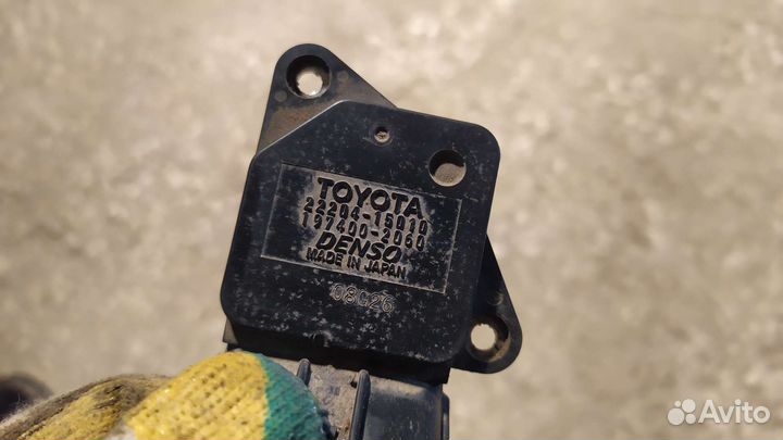 Датчик массового расхода воздуха Тойота Марк Х