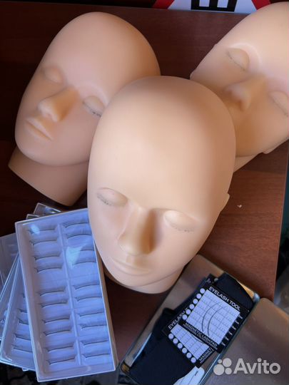 Манекен для наращивания ресниц набором из 3 штук
