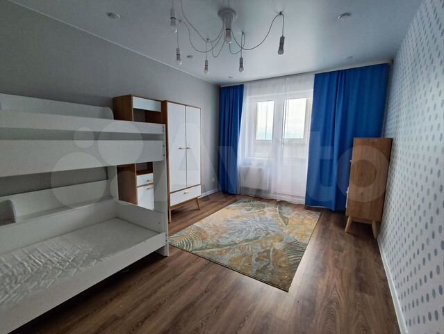 3-к. квартира, 80 м², 6/17 эт.